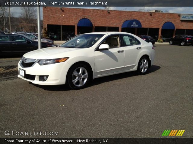 2010 Acura TSX Sedan in Premium White Pearl