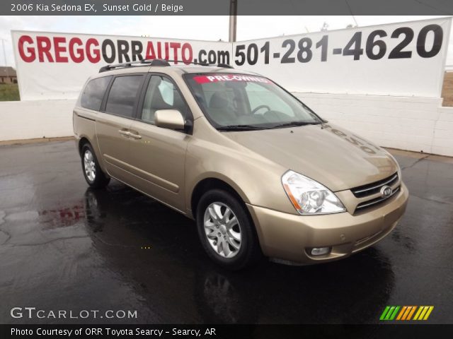 2006 Kia Sedona EX in Sunset Gold