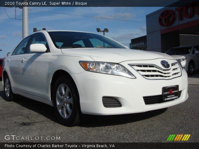 2010 Toyota Camry LE in Super White