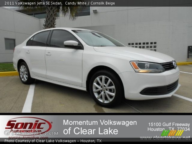 2011 Volkswagen Jetta SE Sedan in Candy White