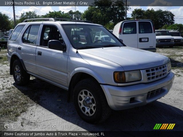 1999 Isuzu Rodeo LS in Bright Silver Metallic