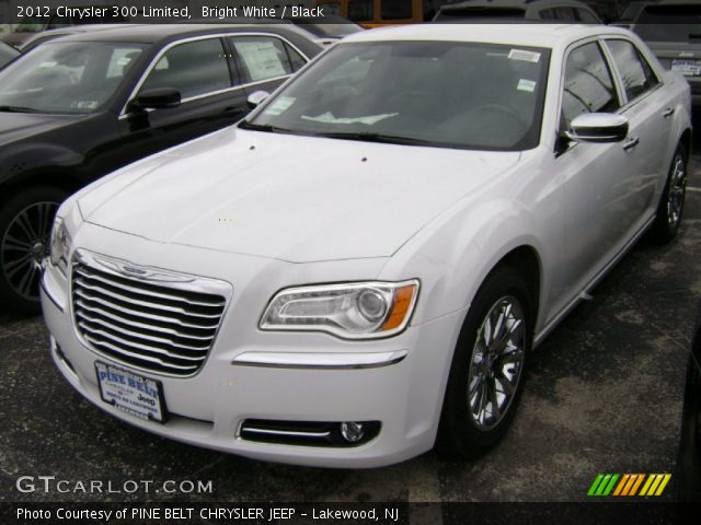 2012 Chrysler 300 Limited in Bright White