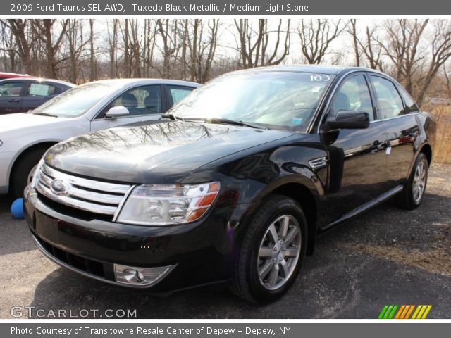 2009 Ford Taurus SEL AWD in Tuxedo Black Metallic