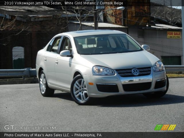 2010 Volkswagen Jetta TDI Sedan in White Gold Metallic