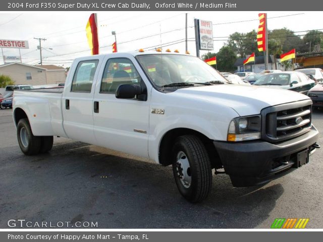 2004 Ford F350 Super Duty XL Crew Cab Dually in Oxford White