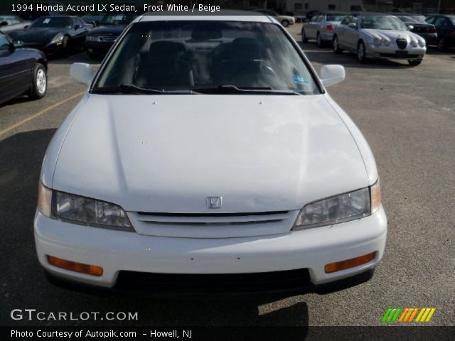 1994 Honda Accord LX Sedan in Frost White