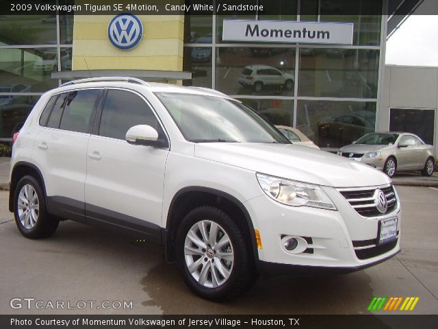 2009 Volkswagen Tiguan SE 4Motion in Candy White