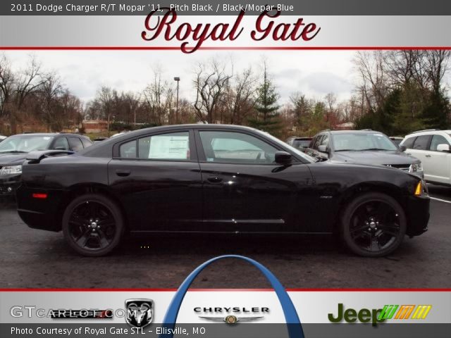 2011 Dodge Charger R/T Mopar '11 in Pitch Black