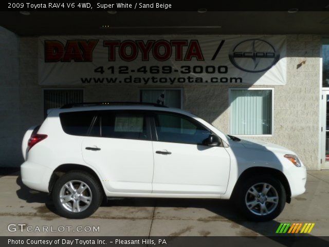 2009 Toyota RAV4 V6 4WD in Super White