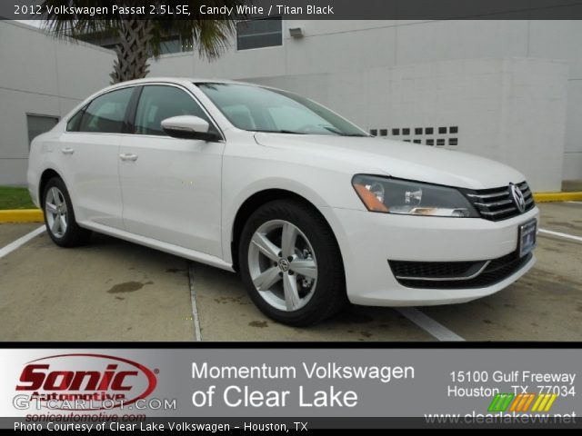 2012 Volkswagen Passat 2.5L SE in Candy White