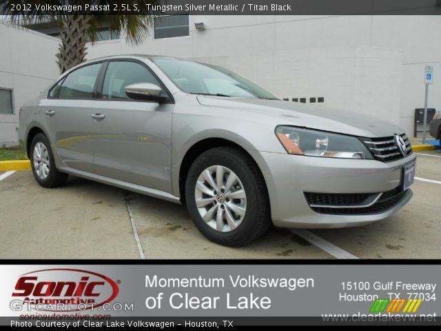 2012 Volkswagen Passat 2.5L S in Tungsten Silver Metallic