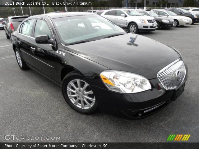 2011 Buick Lucerne CXL in Black Onyx