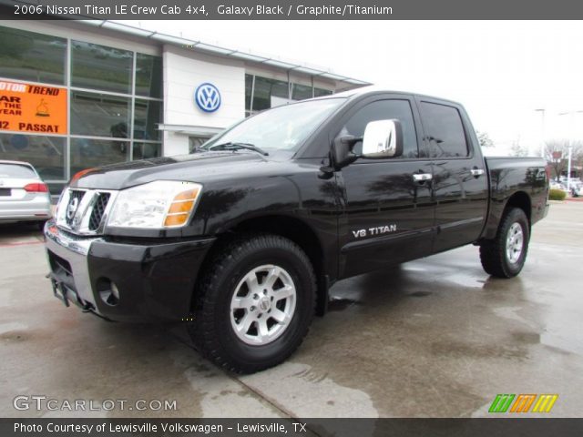 2006 Nissan Titan LE Crew Cab 4x4 in Galaxy Black
