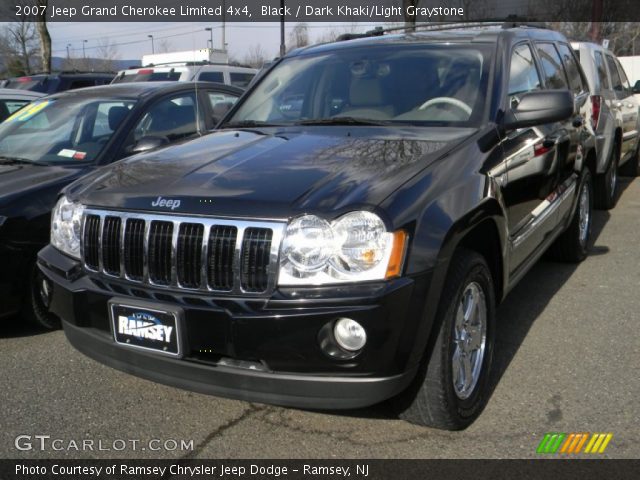 2007 Jeep Grand Cherokee Limited 4x4 in Black