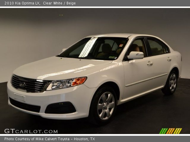 2010 Kia Optima LX in Clear White