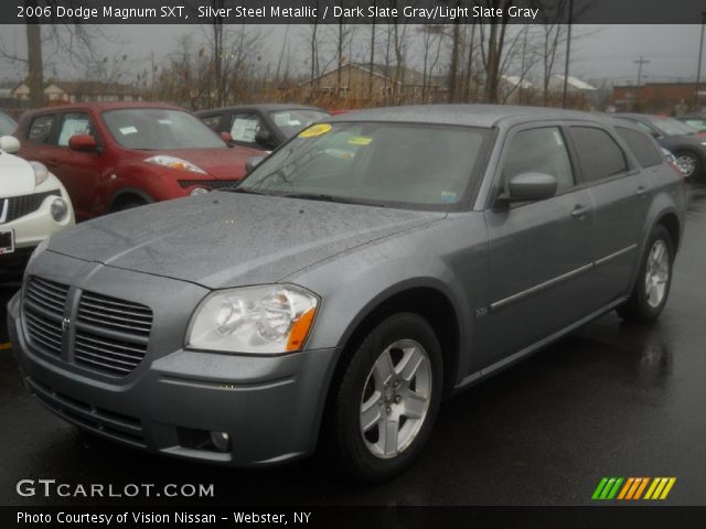 2006 Dodge Magnum SXT in Silver Steel Metallic