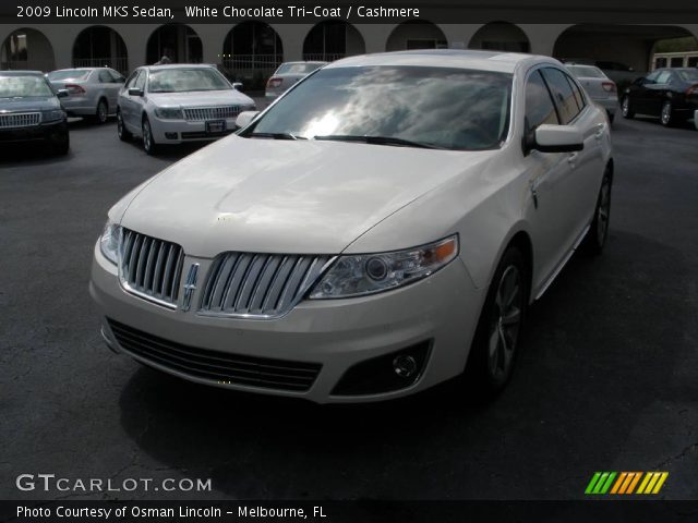 2009 Lincoln MKS Sedan in White Chocolate Tri-Coat