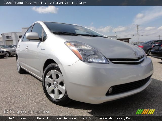 2006 Toyota Prius Hybrid in Classic Silver Metallic