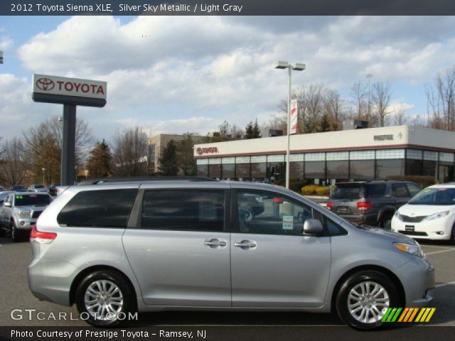 2012 Toyota Sienna XLE in Silver Sky Metallic