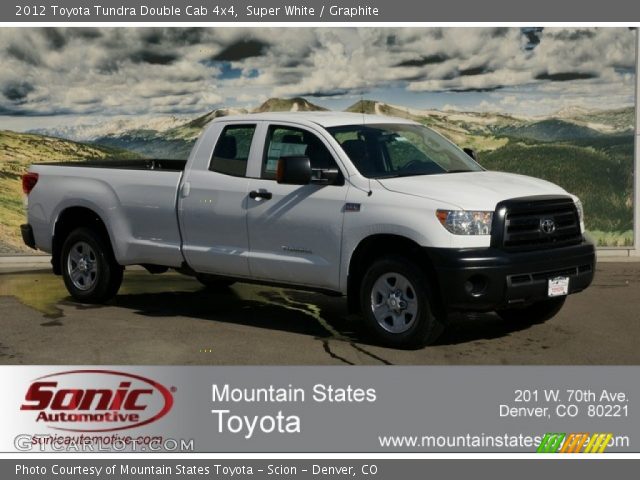 2012 Toyota Tundra Double Cab 4x4 in Super White