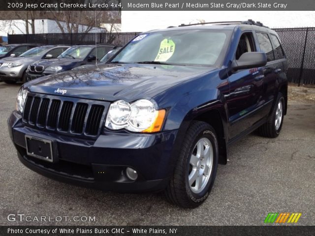 2009 Jeep Grand Cherokee Laredo 4x4 in Modern Blue Pearl