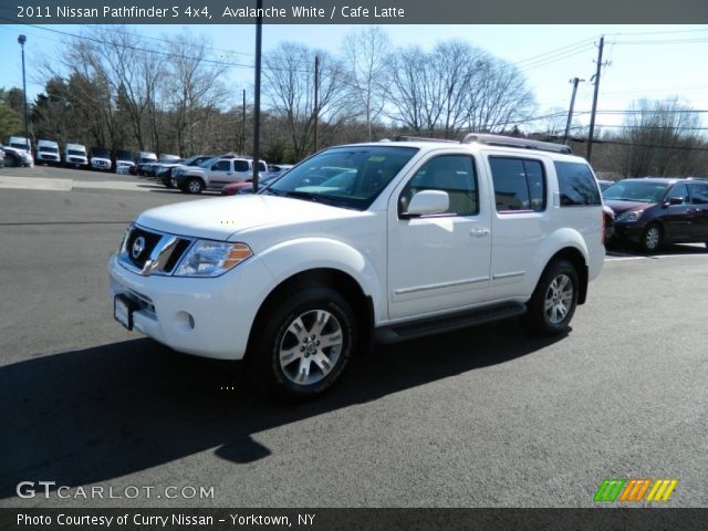 2011 Nissan Pathfinder S 4x4 in Avalanche White