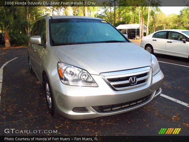 2006 Honda Odyssey EX in Silver Pearl Metallic