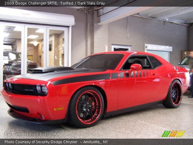 2009 Dodge Challenger SRT8 in TorRed