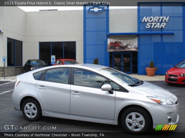 2011 Toyota Prius Hybrid II in Classic Silver Metallic