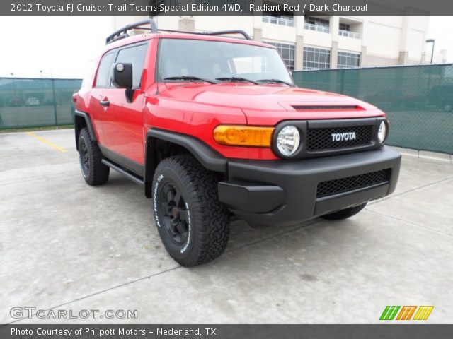 2012 Toyota FJ Cruiser Trail Teams Special Edition 4WD in Radiant Red