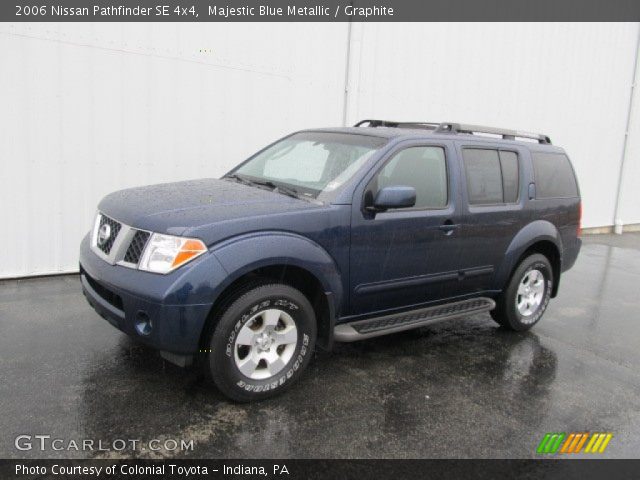 2006 Nissan Pathfinder SE 4x4 in Majestic Blue Metallic