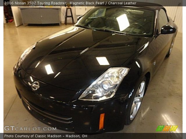 2006 Nissan 350Z Touring Roadster in Magnetic Black Pearl