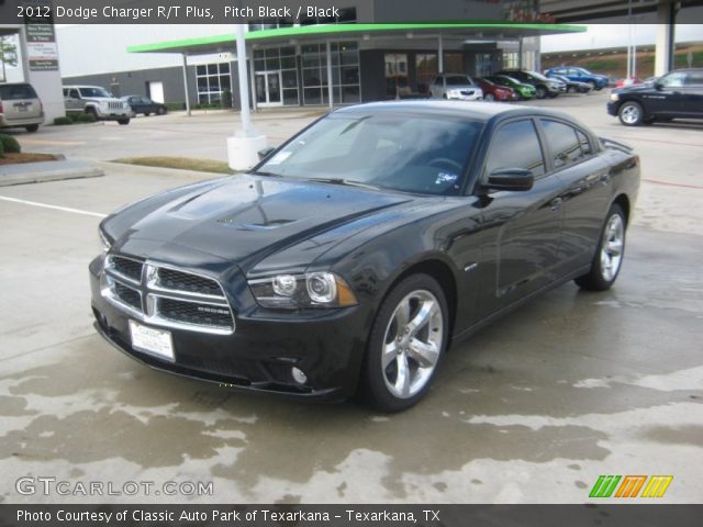2012 Dodge Charger R/T Plus in Pitch Black