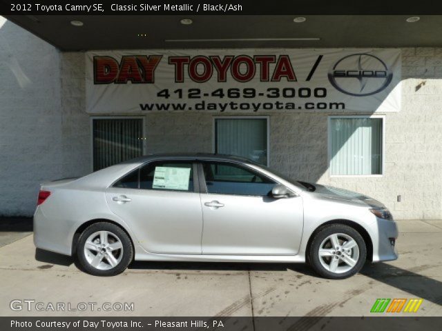 2012 Toyota Camry SE in Classic Silver Metallic
