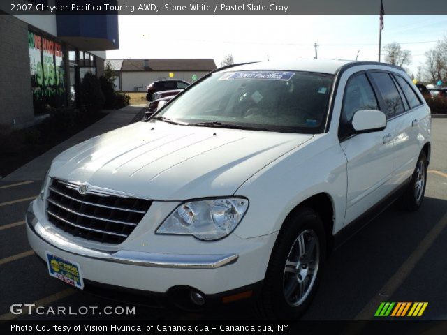 2007 Chrysler Pacifica Touring AWD in Stone White