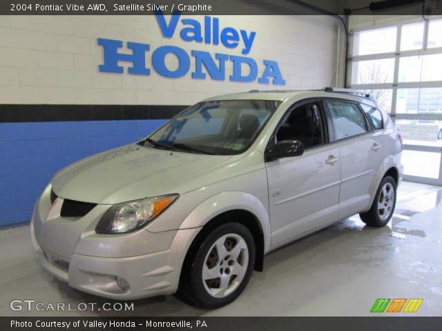 2004 Pontiac Vibe AWD in Satellite Silver