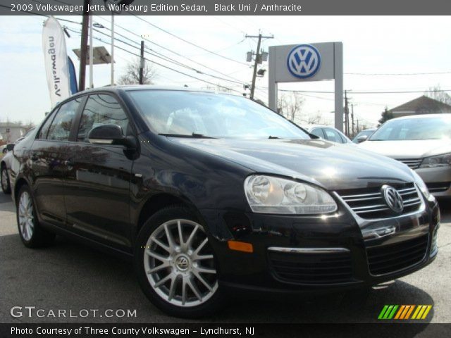 2009 Volkswagen Jetta Wolfsburg Edition Sedan in Black Uni