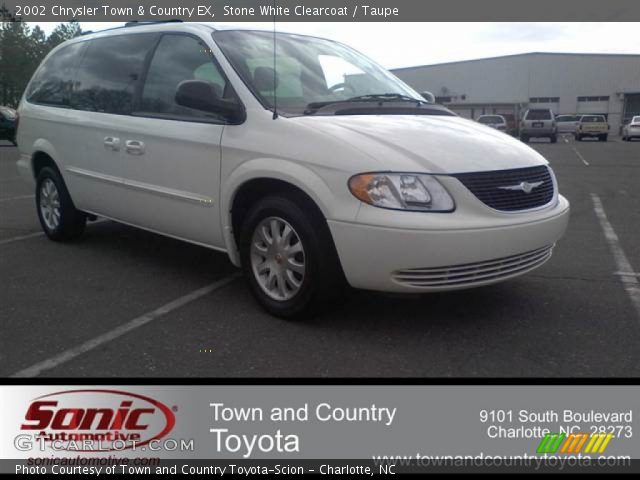 2002 Chrysler Town & Country EX in Stone White Clearcoat