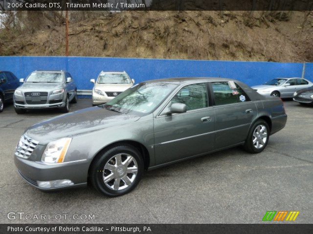 2006 Cadillac DTS  in Titanium Metallic