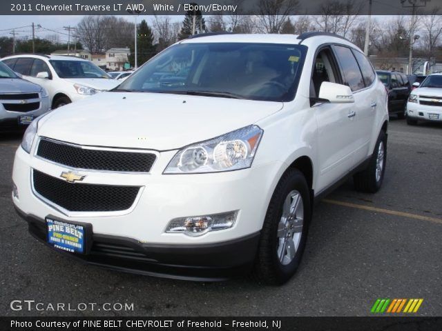 2011 Chevrolet Traverse LT AWD in White
