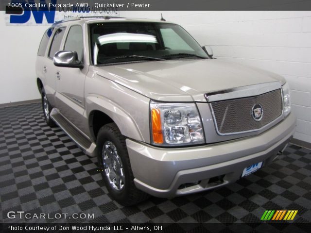 2005 Cadillac Escalade AWD in Quicksilver