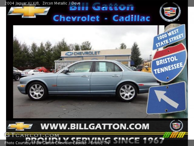 2004 Jaguar XJ XJ8 in Zircon Metallic