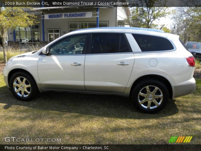 2009 Buick Enclave CXL in White Diamond Tricoat