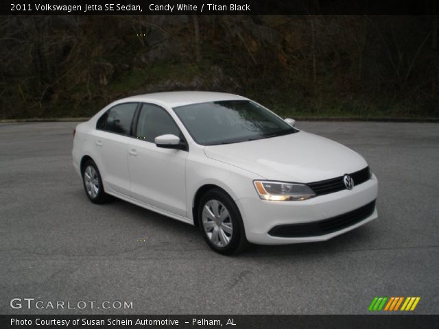 2011 Volkswagen Jetta SE Sedan in Candy White