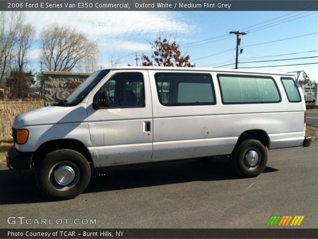 2006 Ford E Series Van E350 Commercial in Oxford White