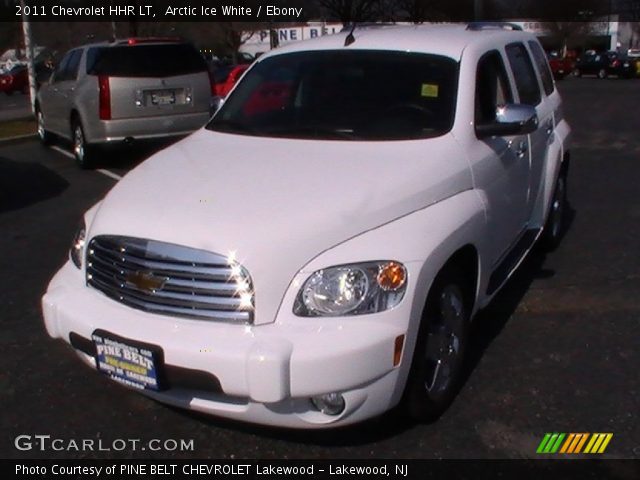 2011 Chevrolet HHR LT in Arctic Ice White