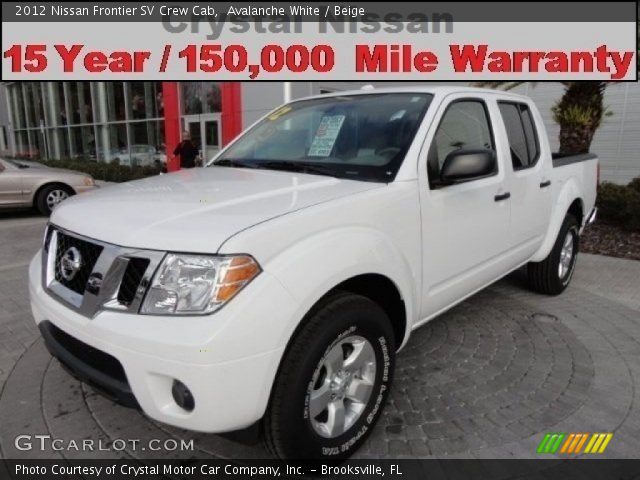 2012 Nissan Frontier SV Crew Cab in Avalanche White