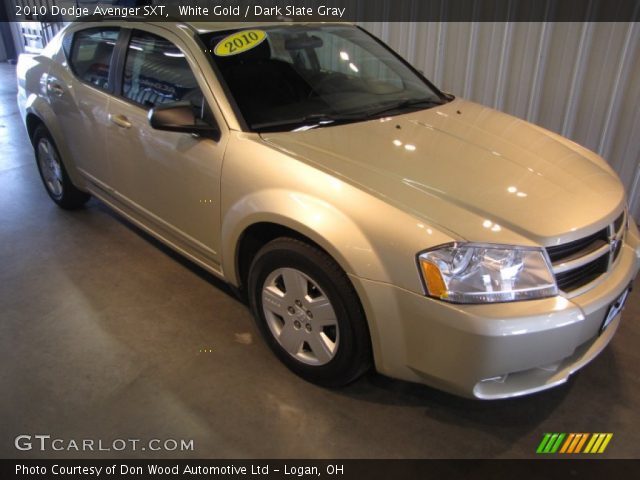 2010 Dodge Avenger SXT in White Gold