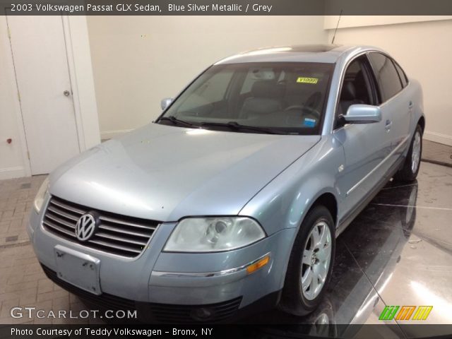2003 Volkswagen Passat GLX Sedan in Blue Silver Metallic