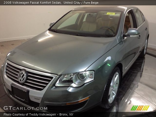 2008 Volkswagen Passat Komfort Sedan in United Gray